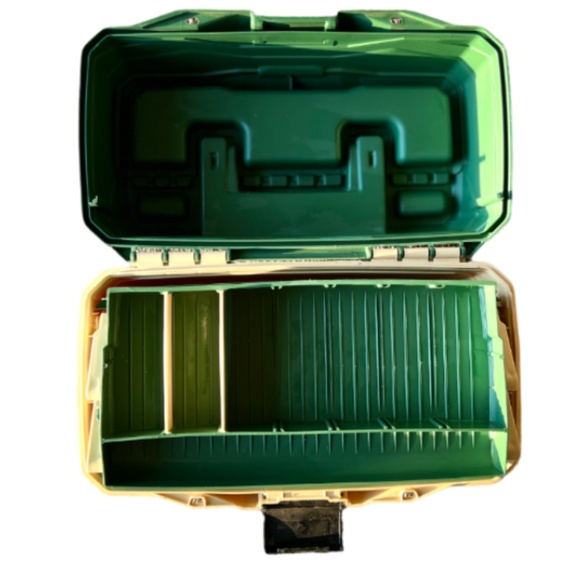 2 Tray Tackle Box - Picture 7 of 12